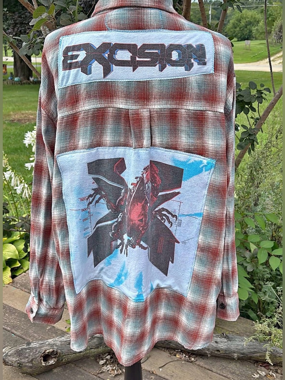 XXL Excision upcycled flannel